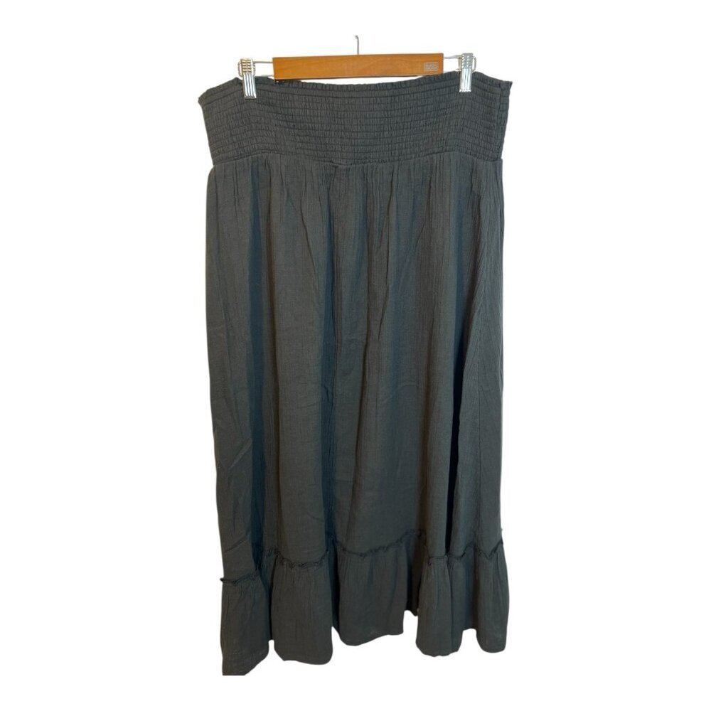 Quince Black Maxi Skirt with Smocked Waist - Picture 5 of 10